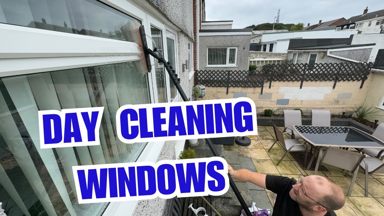 Day Cleaning Windows With Water Fed Pole - Day In The Life of A Window Cleaner #2