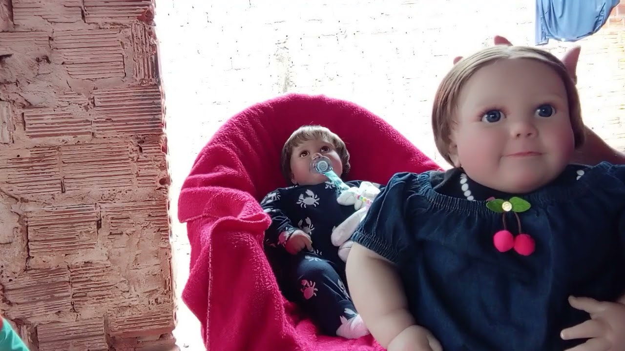 Rotina de chegada da nova bebezinha e revelando o nomes dos gêmeos e fazendo troquinha de roupas 