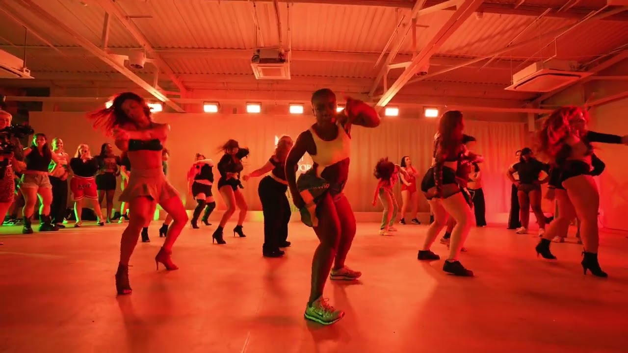 Stefflon Don | DWEET/COME OUTSIDE |  Empress LDN Choreography