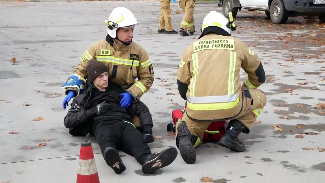 Wypadek autobusu z dziećmi! Ćwiczenia strażackie Wielki Klincz 2023
