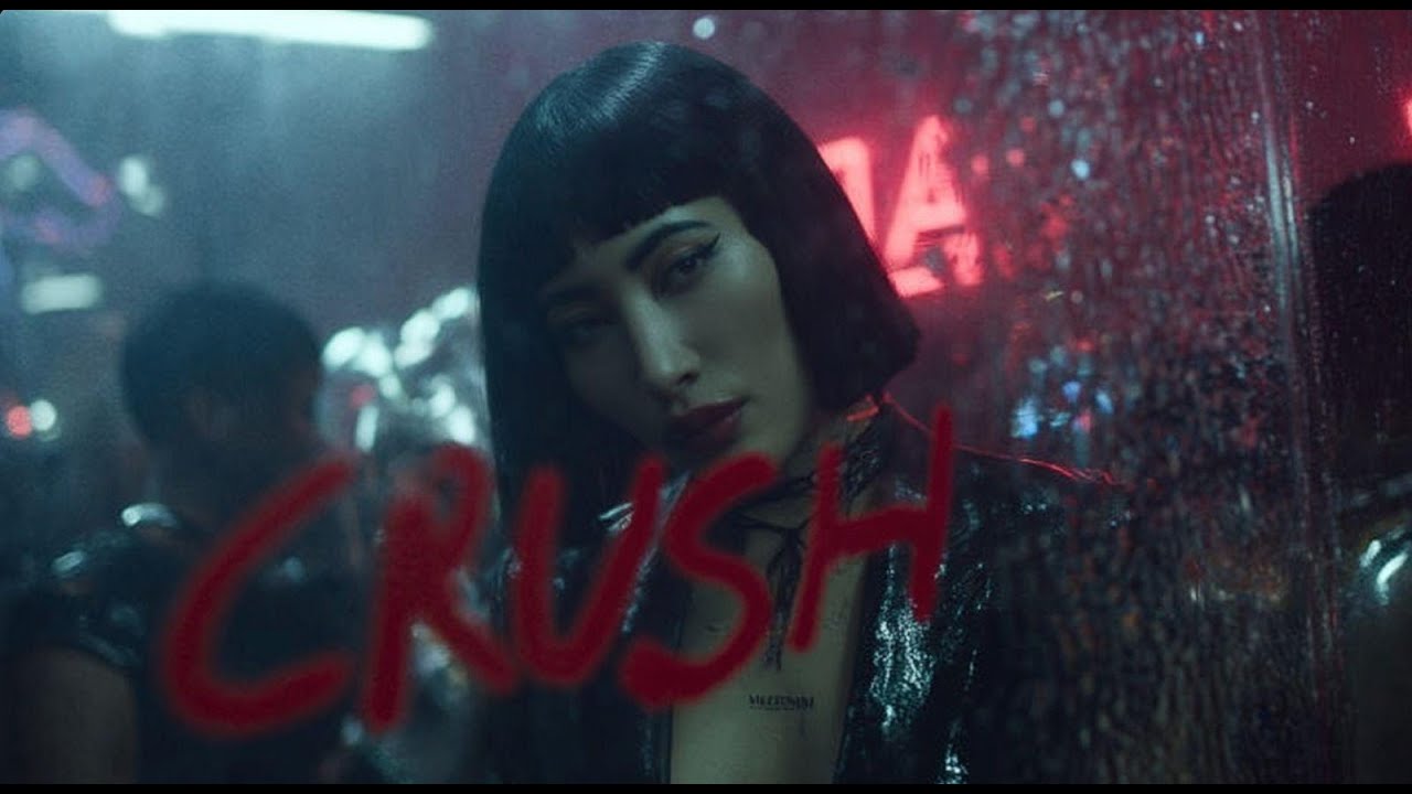 Indira Paganotto - CRUSH (Official Music Video)