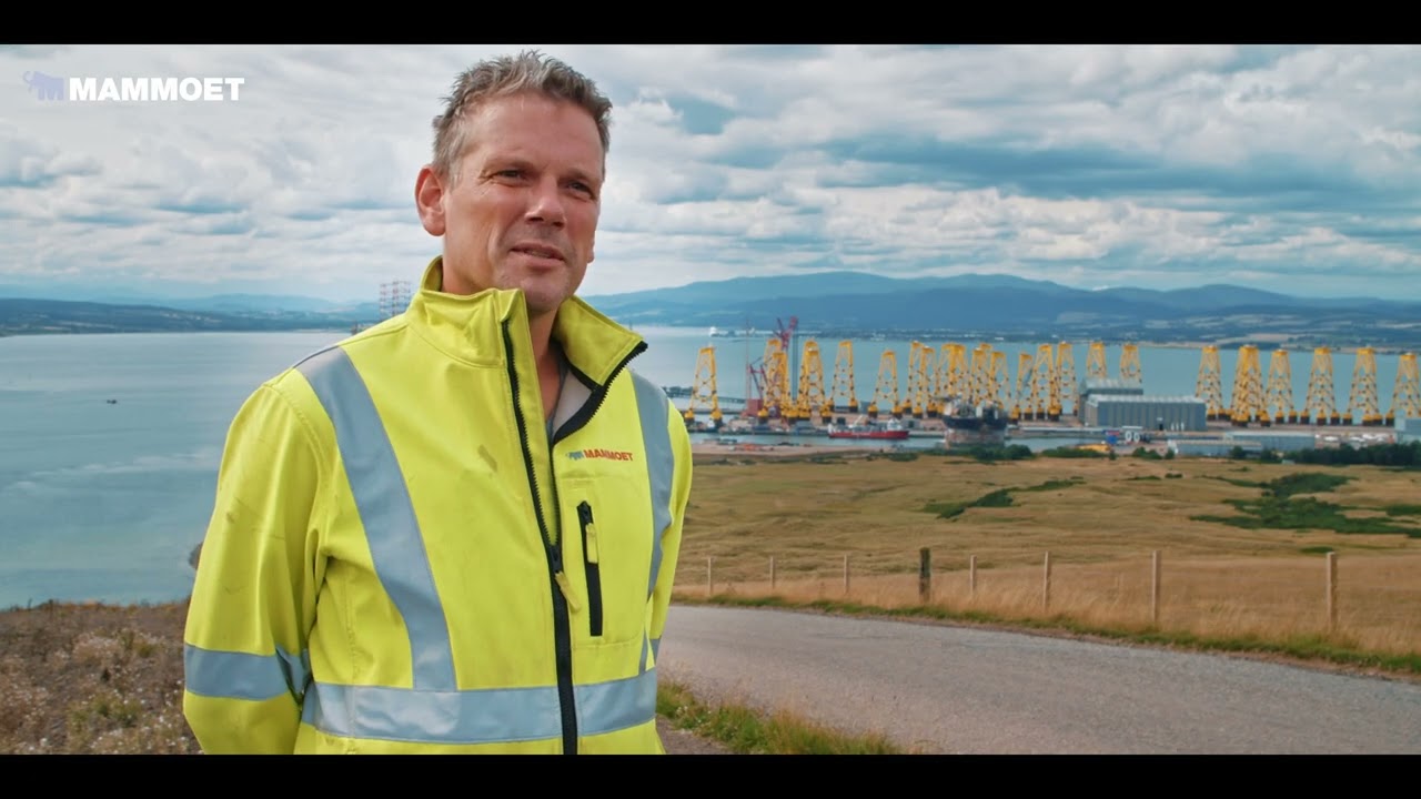 Seagreen Offshore Wind Jacketa Lifted via Ring Crane