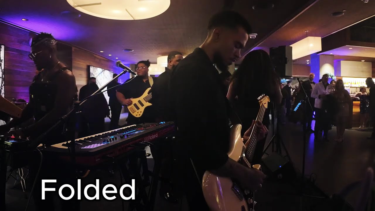 Folded – LIVE Performance | Baycoin Beats