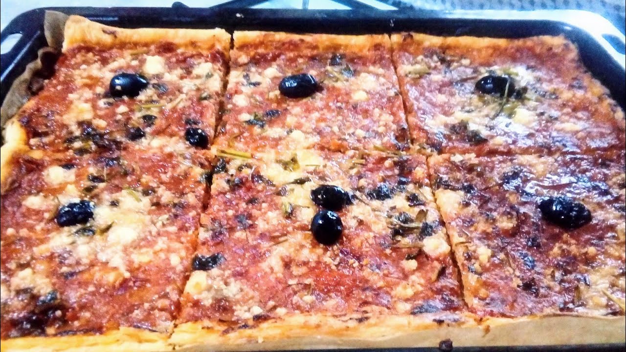 pizza a la pate feuillettée بيزا بالعجينة المورقة