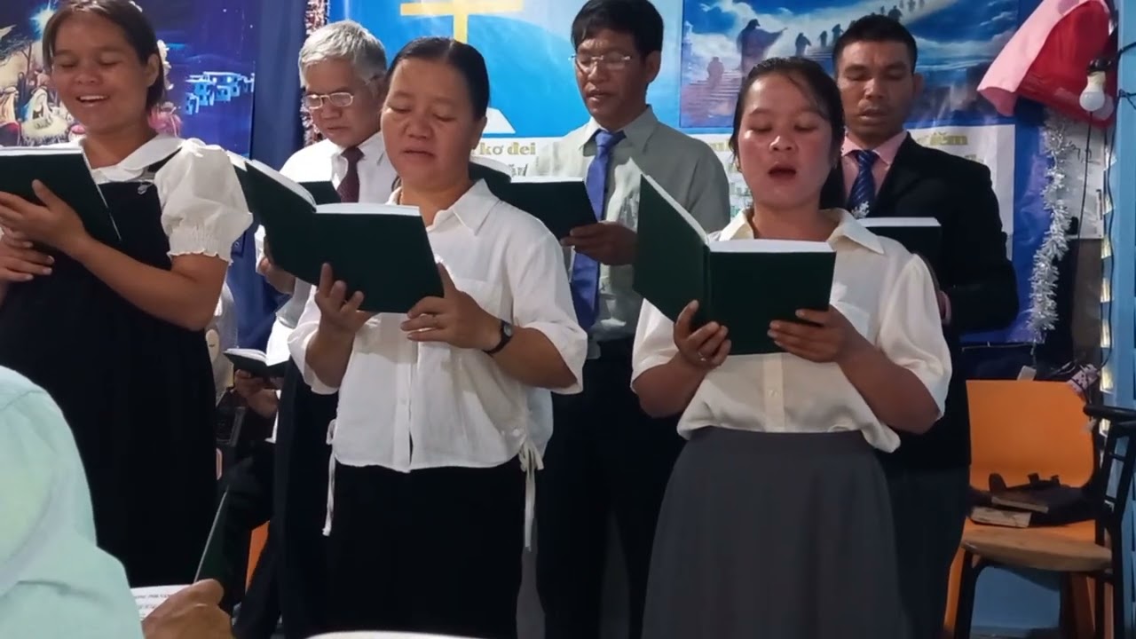 Lăm trong inh năm. Mrô 200 #hla hơri ư ang #nhạc cơ đốc nhân #bahnar #videos #rmahhrah 
