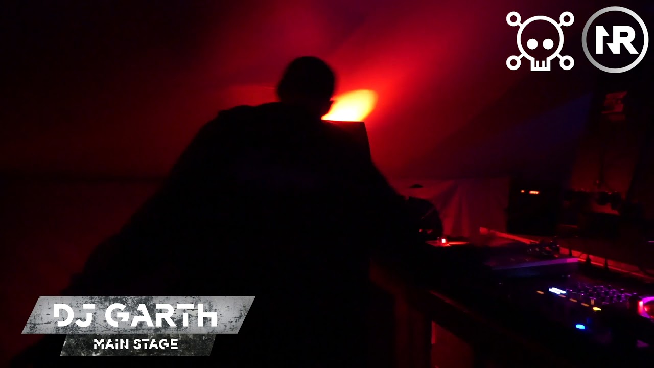 DJ Garth Spinning Vinyl at Even Furthur : 2019