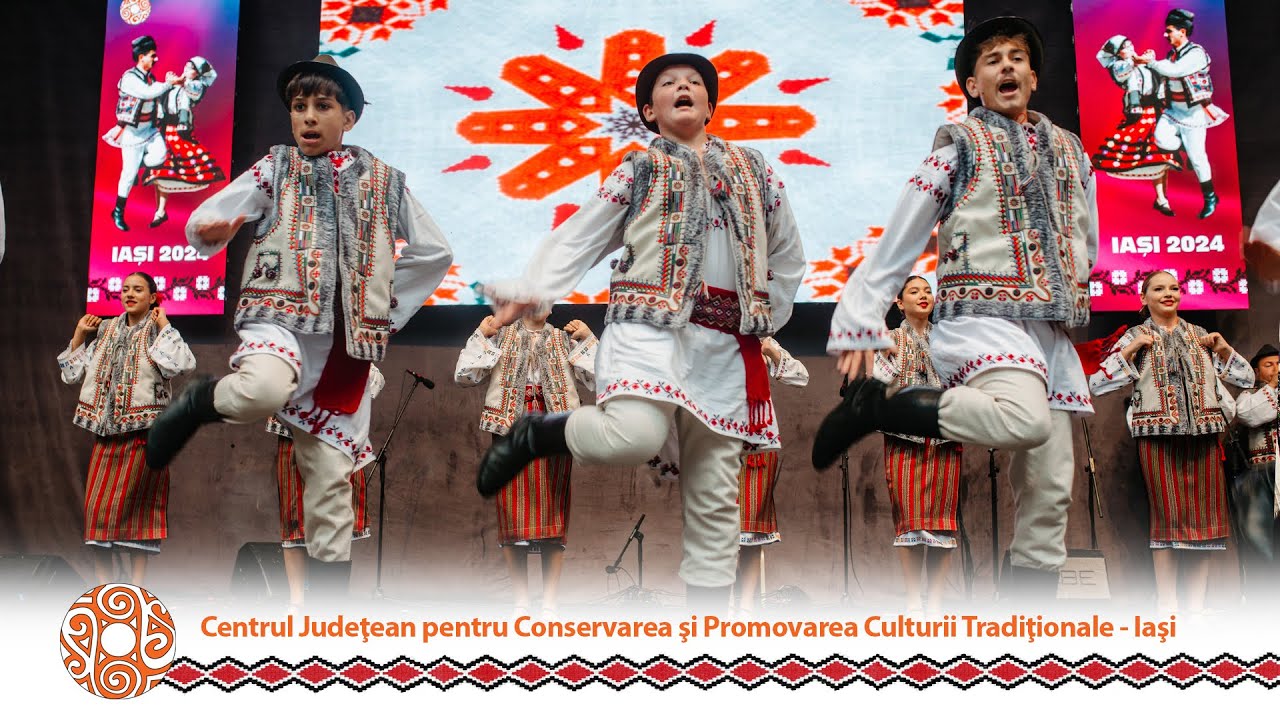 2024 - Festivalul „Trandafir de la Moldova” - Ansamblul folcloric „Trei generații”, Heleșteni - Iași
