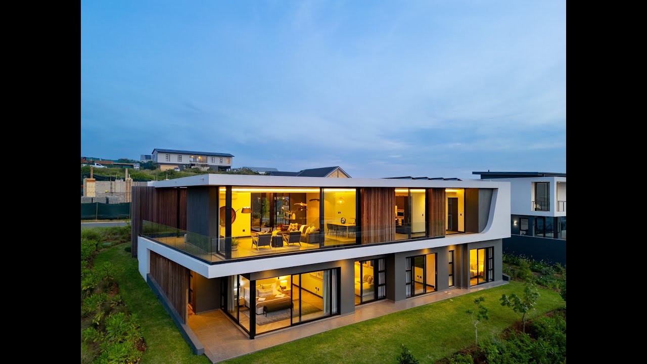 R 10,000,000 - 836 Oyster Bend, Seaton Estate - Sleek Seaton Masterpiece Designed For Coastal Living