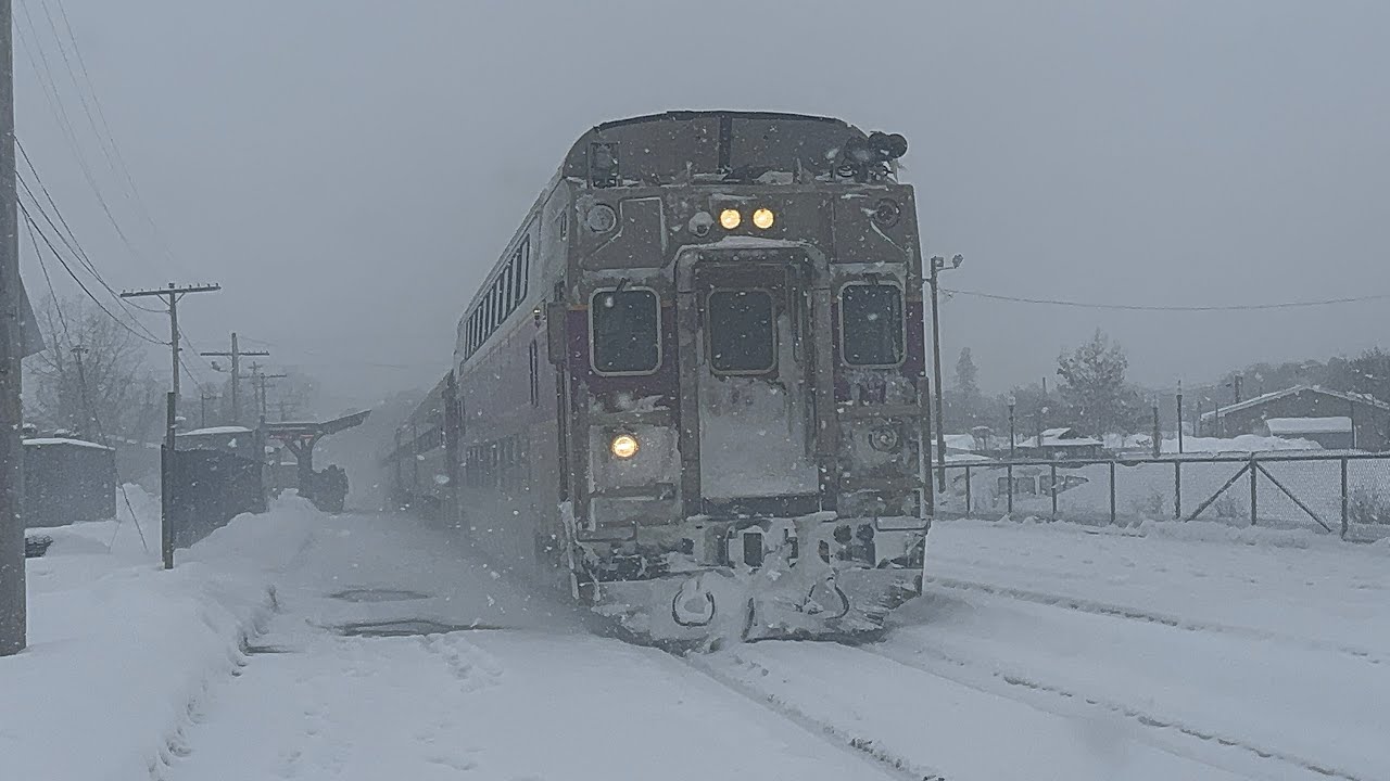 Trains Trudging through the snow @ Ayer! Amazing Snowy Scenes!  