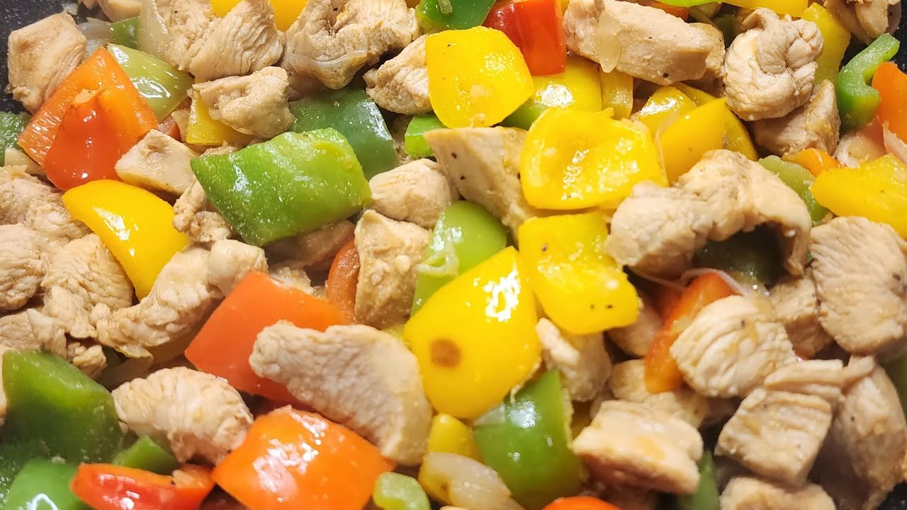 Stir Fry Chicken and Peppers | Deliciously Simple Meal