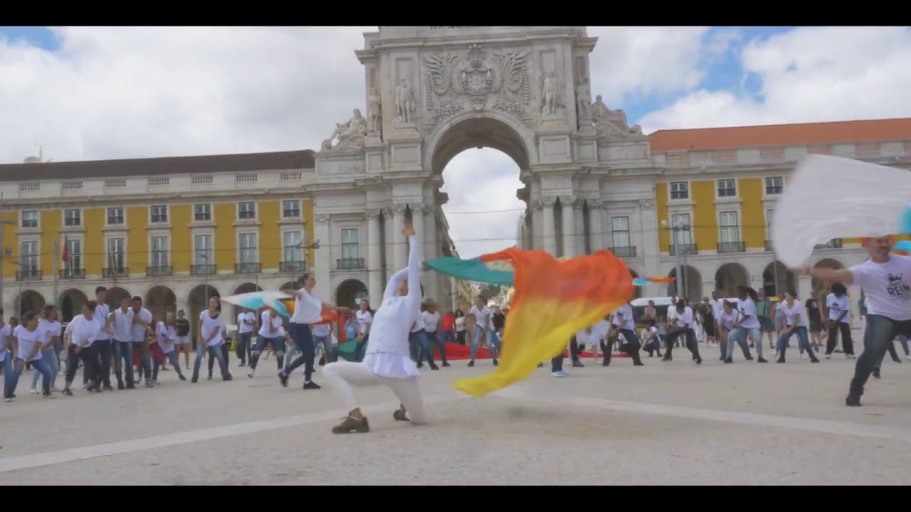 Deus não está morto   flashmob  Portugal   2019