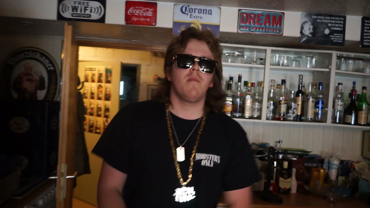 Lil Bunna (Mobsters Only) - Mobshyt Chain (prod. Laced Bacon) [Offizielles Musikvideo]