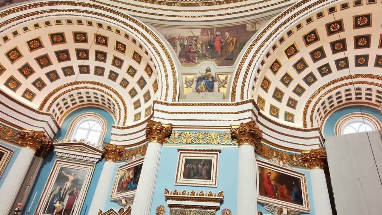 Incredible views inside Mosta Rotunda in Malta | Culture Explorer