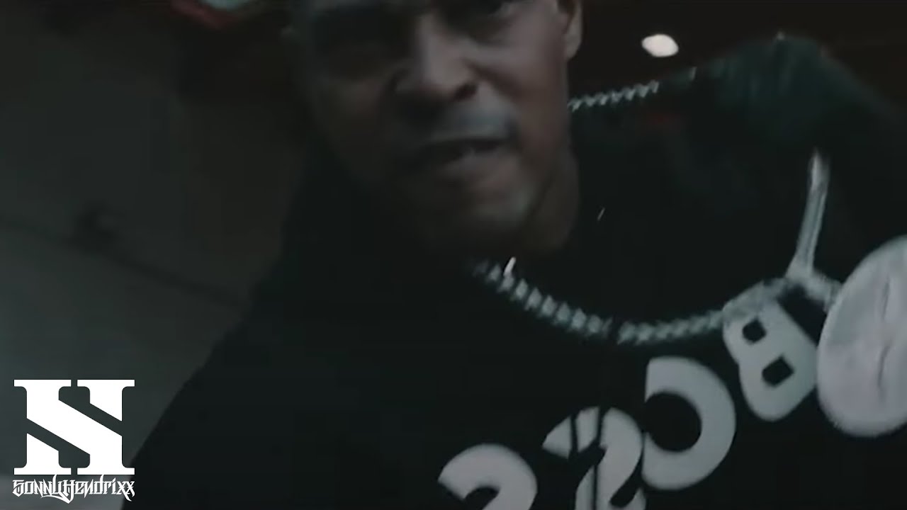 Sonny Hendrixx feat. Sticky Fingaz (@godoftheunderground)  - Street Thing