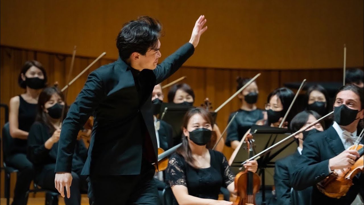 Korngold: Symphony in F-sharp / Seoul Philharmonic Orchestra · Wilson Ng
