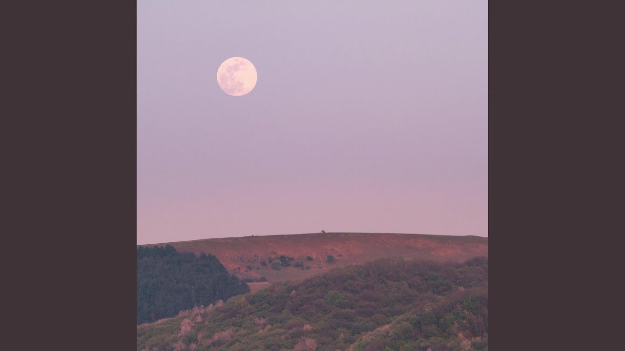 The Moon Has No Light of Its Own