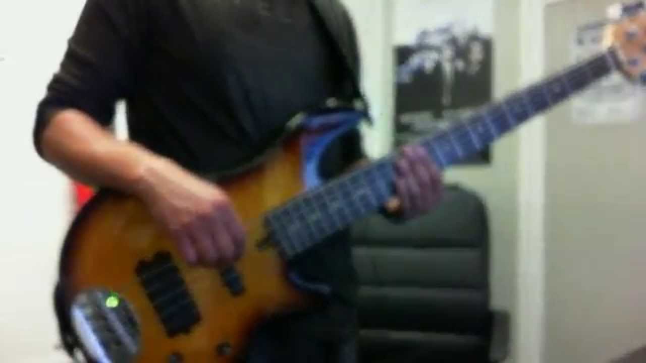 La Carrozza Di Hans - PFM - Bass Cover (Ita)