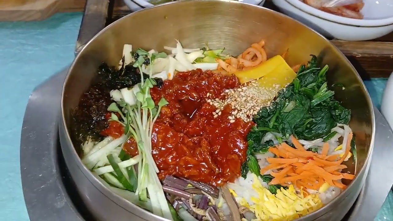 전주  비빔밥으로 유명한  전통 맛집 ~가족회관^^