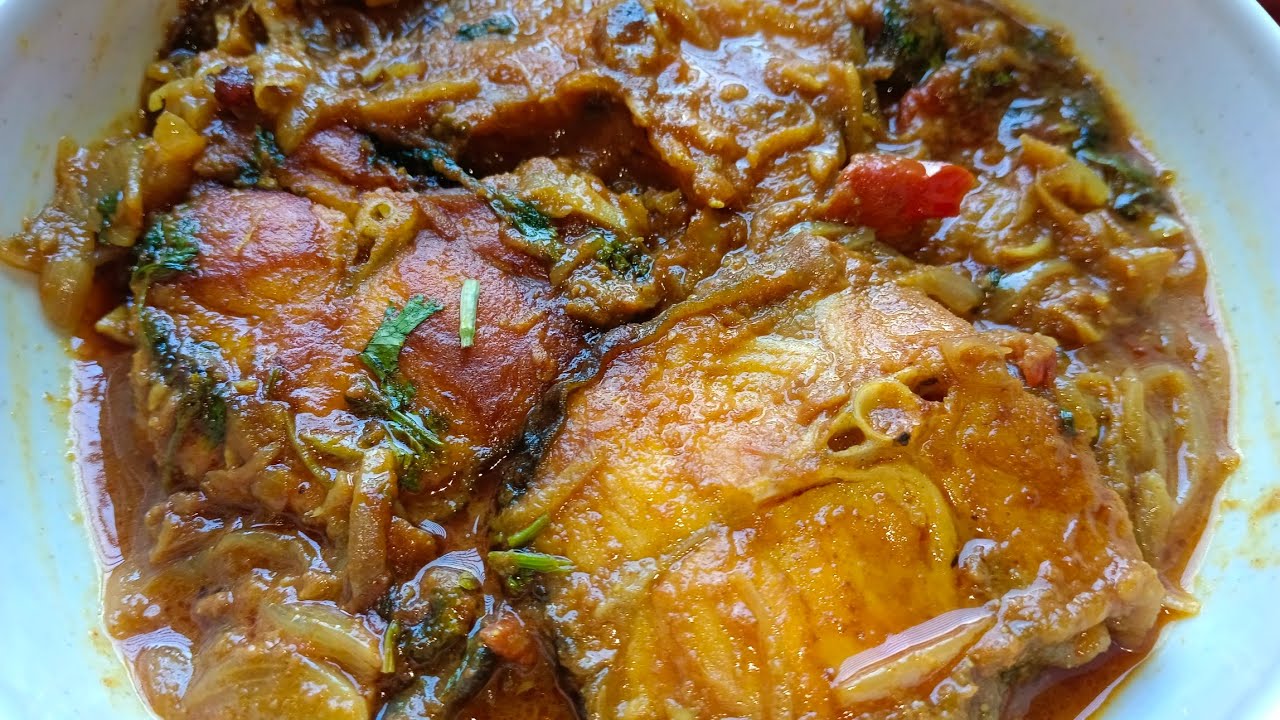 পাঙ্গাস মাছের দোপিয়াজা। নারগিসের রান্নাঘর।