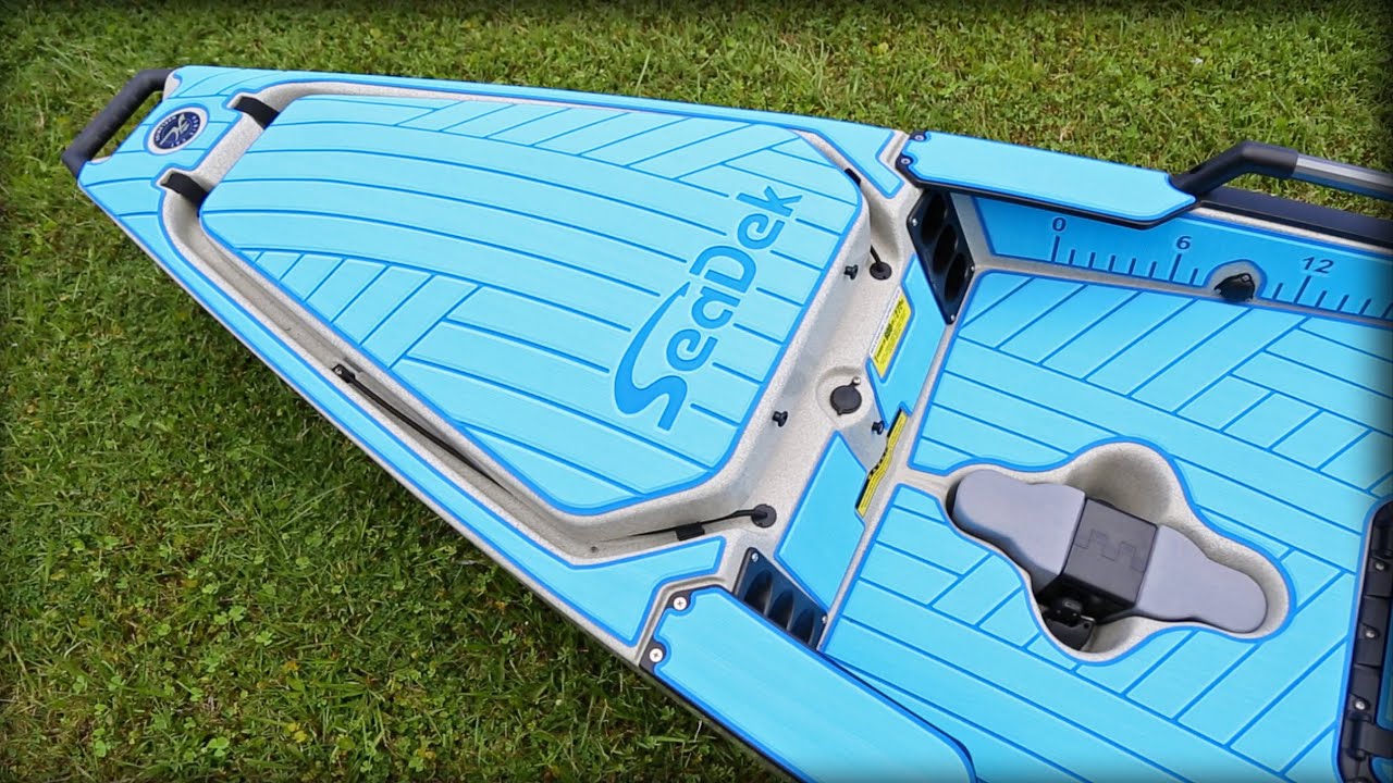 2016 ICast Kayak Display by SeaDek