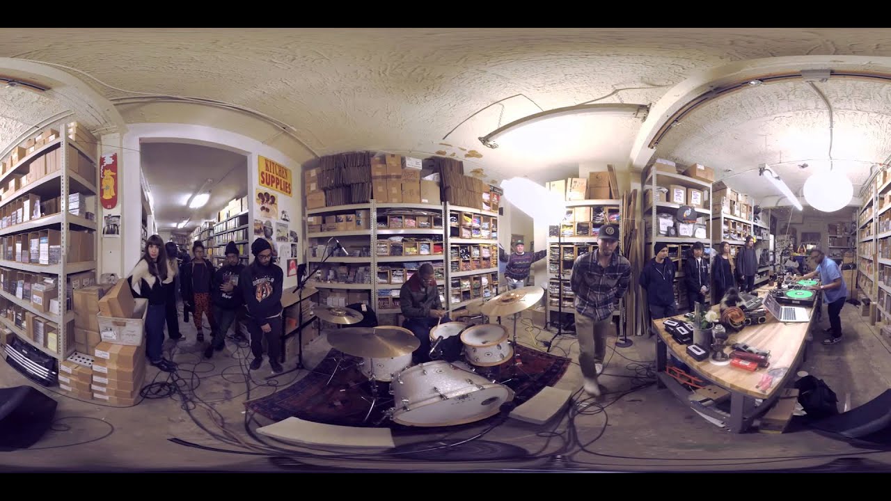 Dungeon sessions: Karriem Riggins & J Rocc (360°)