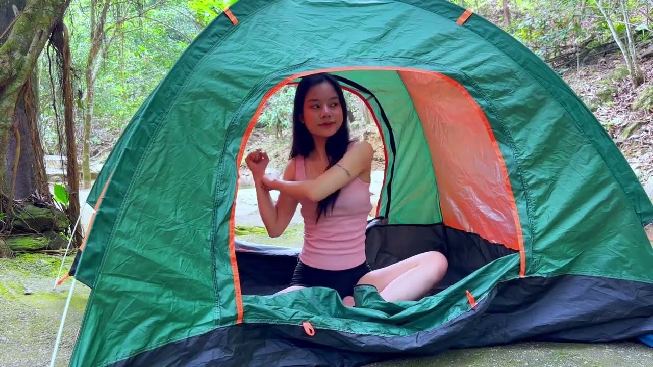 Solo Girl Camping: CEO leaves the City for the jungle to survive alone in the deep forest, ASMR