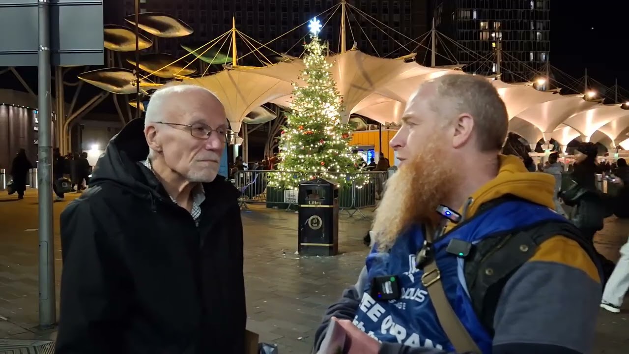 A Thoughtful Exchange Between an English Elder and a Muslim | Yusuf | Speakers corner | Debate