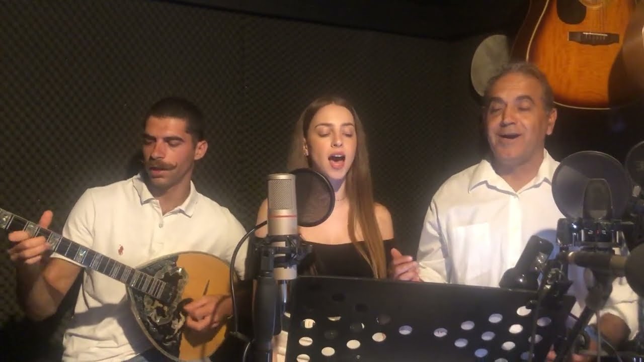 ΛΕΥΚΟΝΟΙΚΟ ΤΗΣ ΜΕΣΑΡΚΑΣ - ΣΤΙΧΟΙ ΑΝΑΣΤΑΣΙΑ ΝΕΟΚΛΕΟΥΣ - ΤΡΑΓΟΥΔΟΥΝ ΑΡΙΣΤΟΣ - ΡΑΦΑΗΛ-ΚΥΡΙΑΚΗ ΚΟΚΚΙΝΟΥ-
