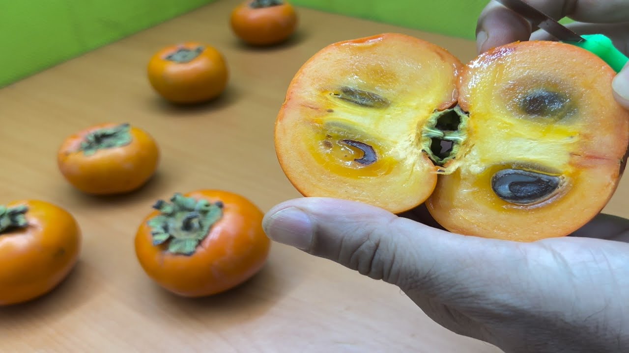طريقة زراعة الكاكي من البذور التي نستخرج من ثمار كاكي | من الثمرة إلى شجرة مثمرة persimmon