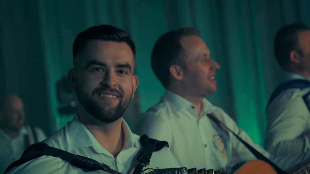 Partia od Žiliny - Šednem sebe / Sedem červených ruží