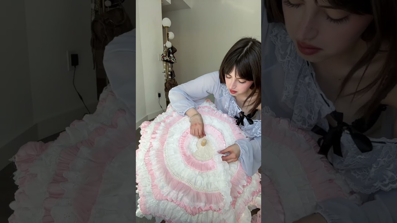 THE EASIEST GIRLY DIY: