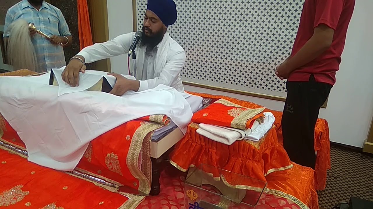 Sukhasan sahib ji di seva dhan sri Guru Granth Sahib ji