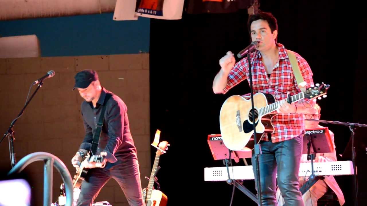 Ramin Karimloo: White Blank Page