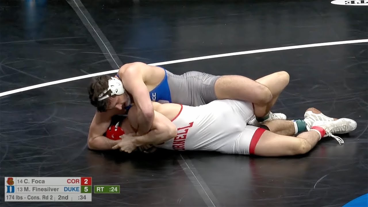 174lbs Matt Finesilver (Duke) vs Chris Foca (Cornell)