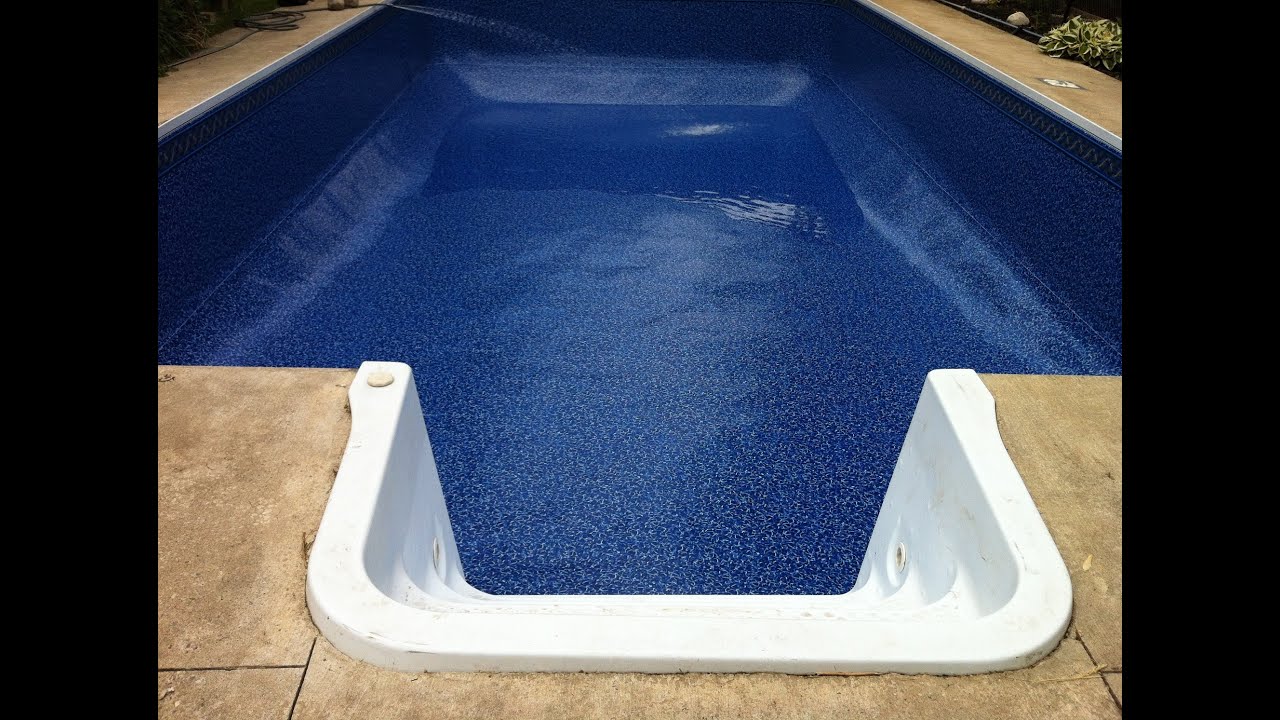Stains On Steps In A Vinyl Pool