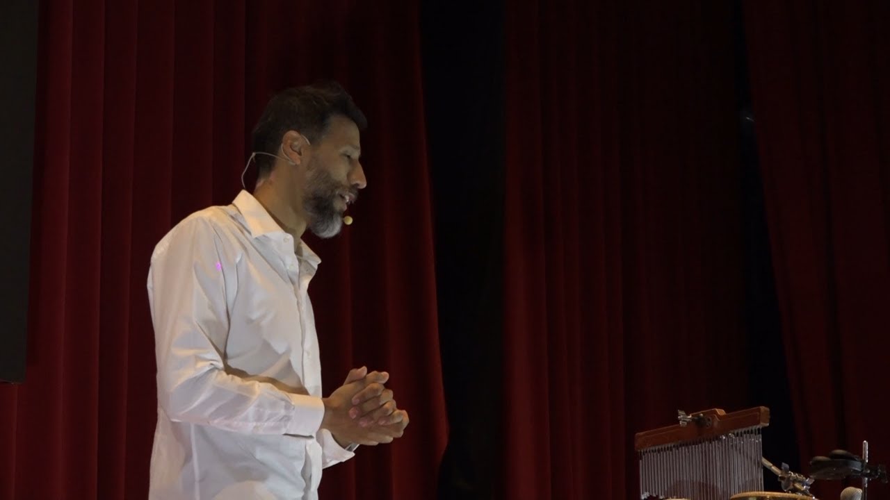 Somos capaces de cambiar nuestro destino | Mauricio Ambrosi | TEDxUTNCórdoba