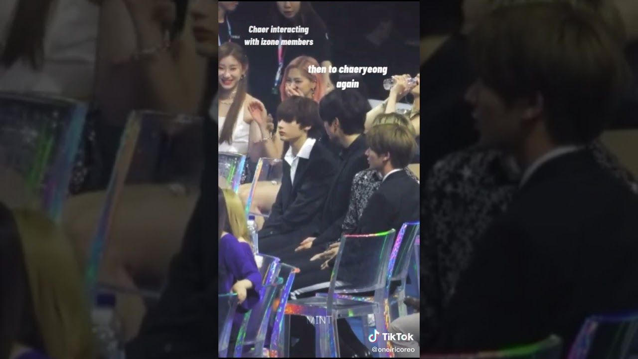 Soobin confused between Chae sisters 👯 #soobin #chaeyeon #chaeryeong |&copy;️on video