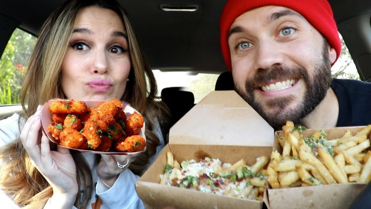 COMFORT FOOD TASTE TEST with KIM POSSIBLE and EVEN STEVEN'S CHRISTY CARLSON ROMANO!!
