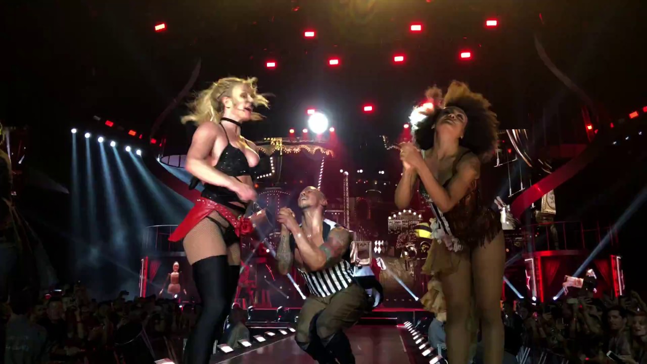 15 Circus, If U Seek Amy - Britney Spears Piece Of Me Tour Berlin August 6, 2018 (4K UHD)