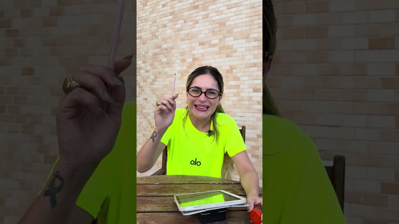 Não está satisfeita  com vc ￼