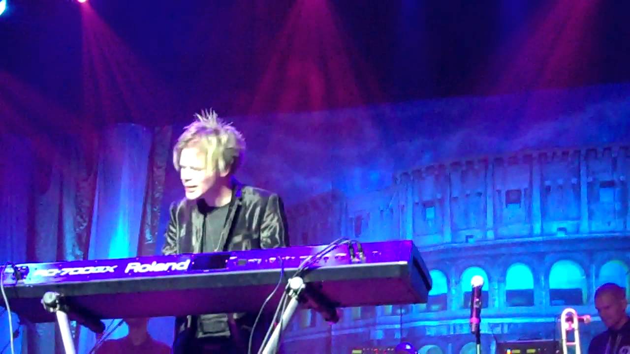 Brian Culbertson performs a Medley on the Dave Koz Cruise