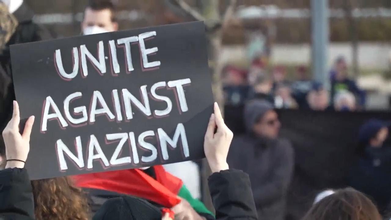 Anti-fascists protest in Hungary as Italian activist jailed in Budapest