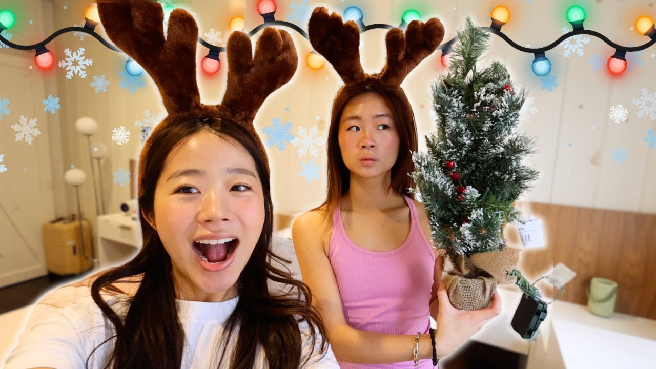 CHRISTMAS DECORATING MY NYC APARTMENT!!