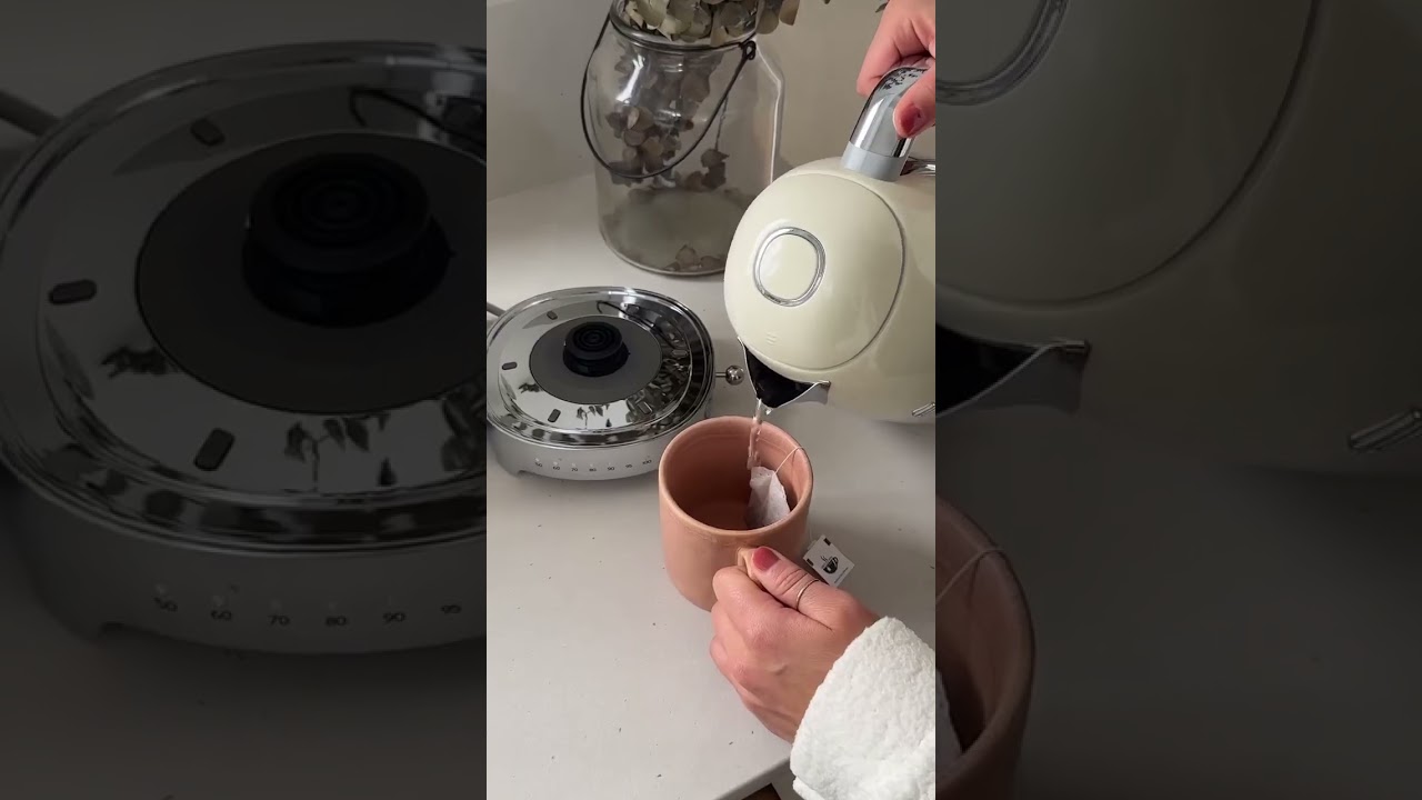 Smeg Kettle