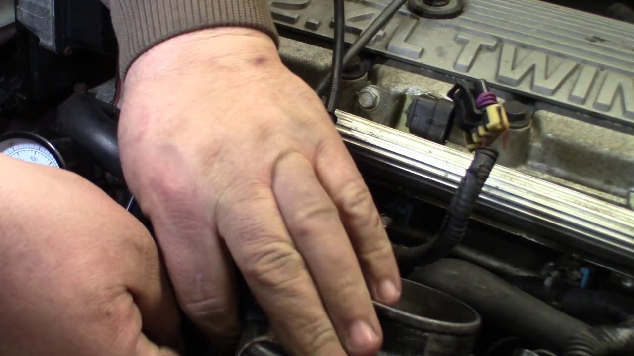 Leaking Fuel Pressure Regulator Test & Replacing - 1999 Pontiac Grand Am 2.4L GM LD9 Quad 4