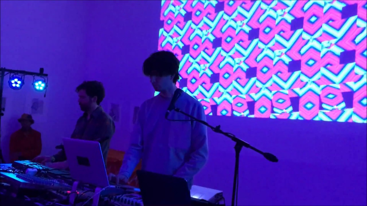 Visible Cloaks - Live at Marfa Myths 4/13/2018 [clip]