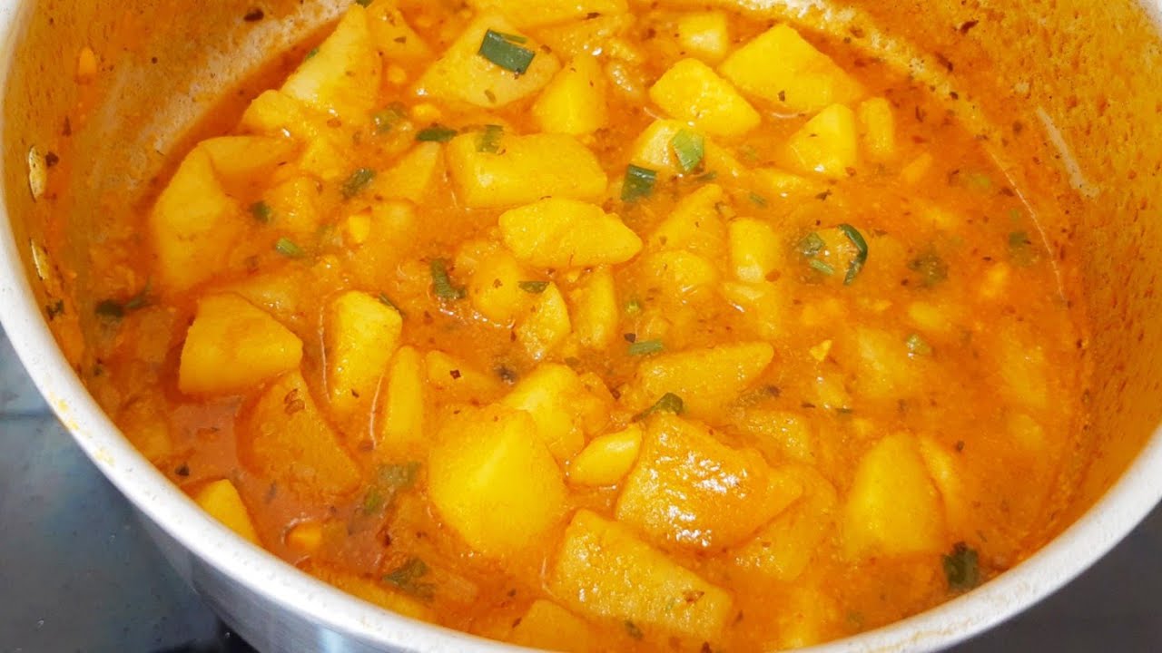 como fazer batata refogada simples e deliciosa