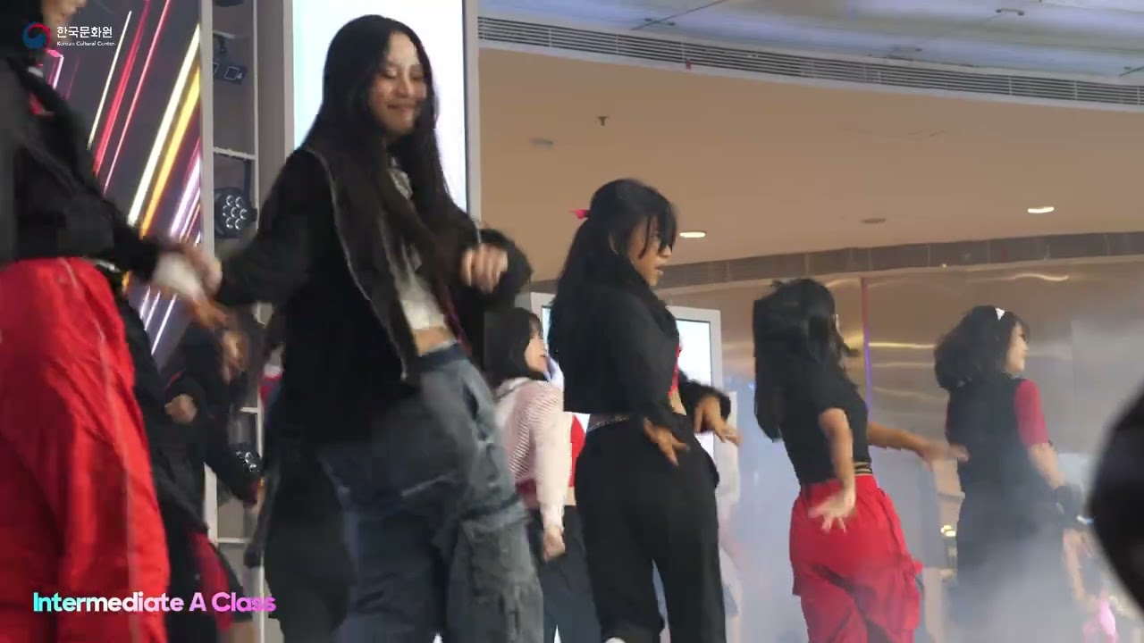 SHOWCASE K-POP ACADEMY 2024 INDONESIA