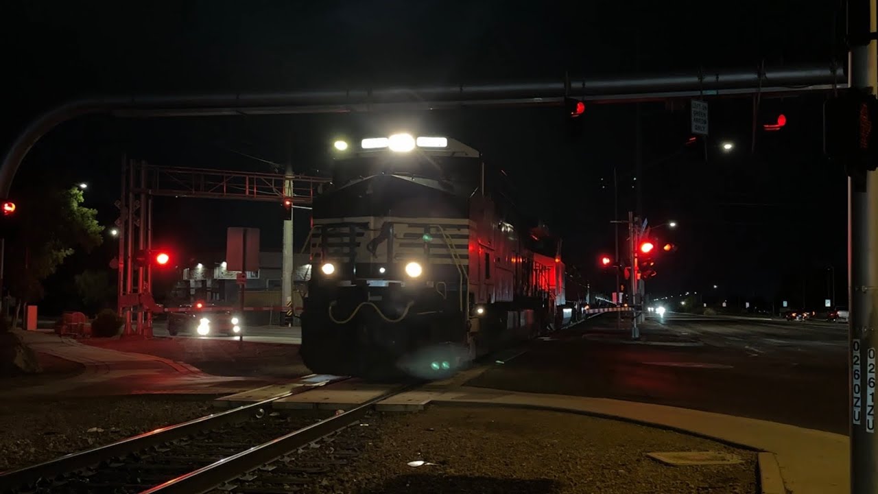 NS 4102 Leads a BNSF Ethanol Train into Glendale, Arizona