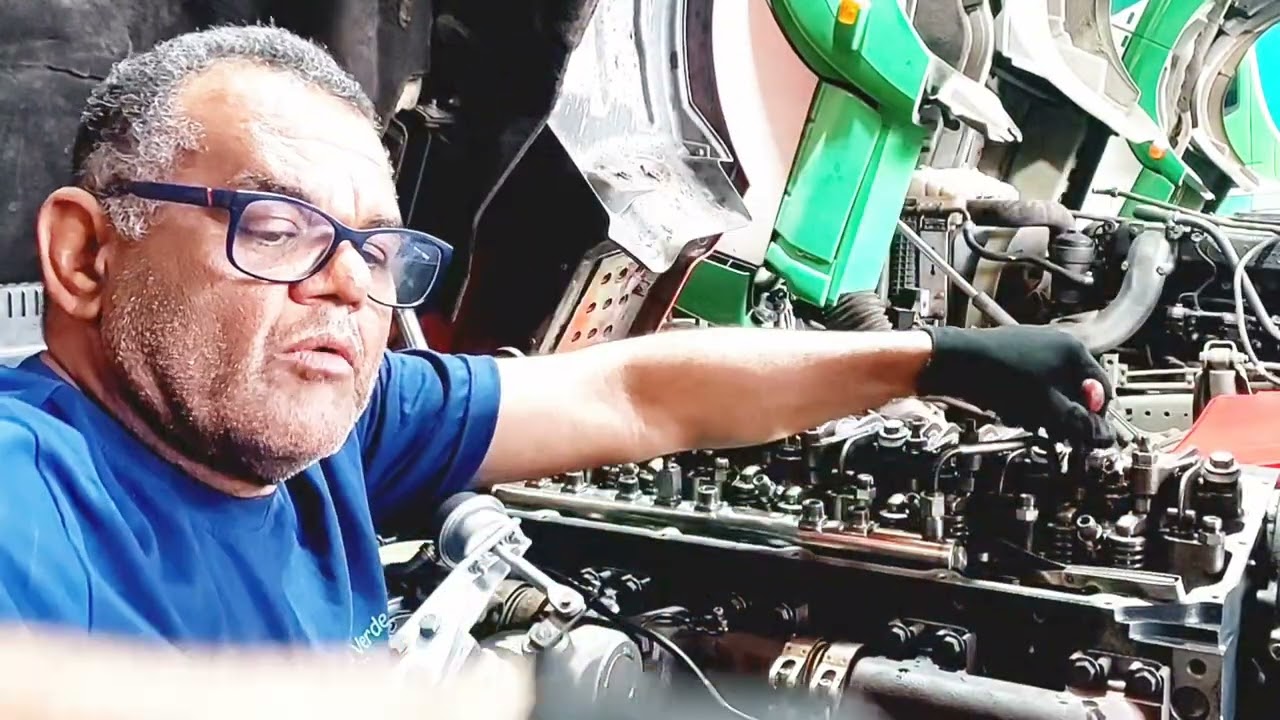 REGULANDO VÁLVULAS DO MOTOR CURSOR 9 IVECO.